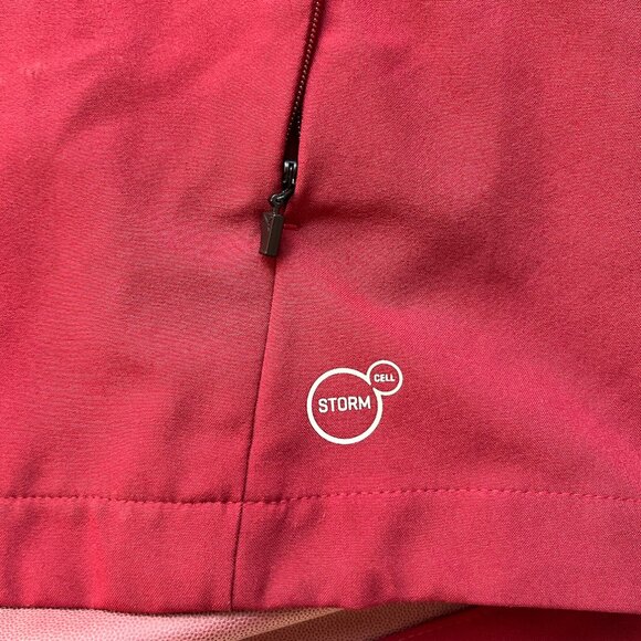 ARSENAL FC PUMA RED RAIN COAT (WHIT FOLDABLE HOOD) SIZE M - Picture 4 of 5